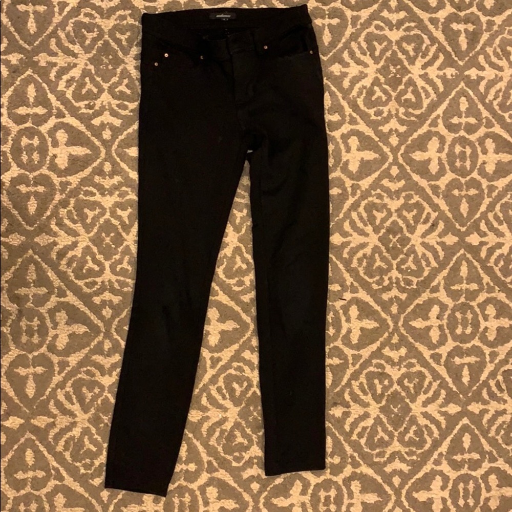 Black stretchy pants